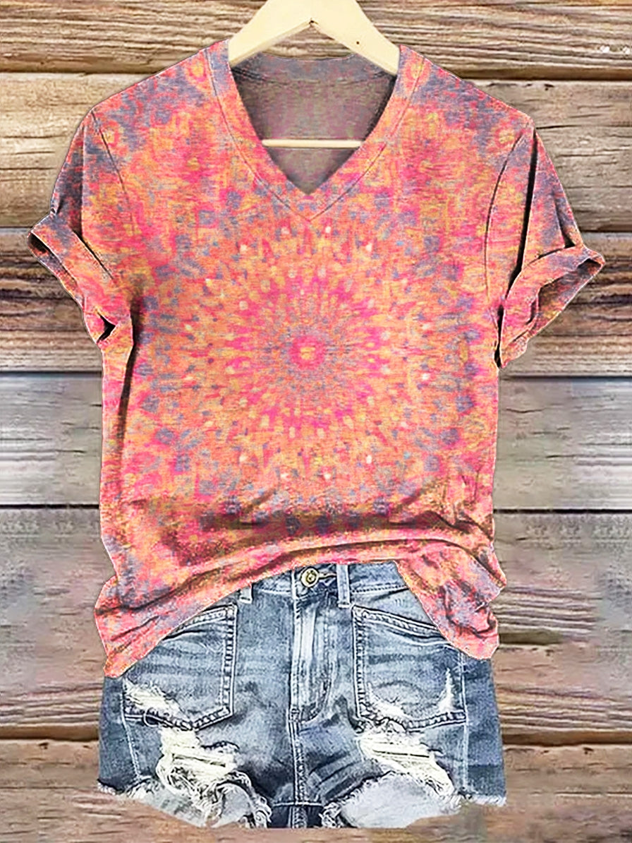 Women's Vintage Kaleidoscope Art Pattern Print Casual V-neck T-shirt