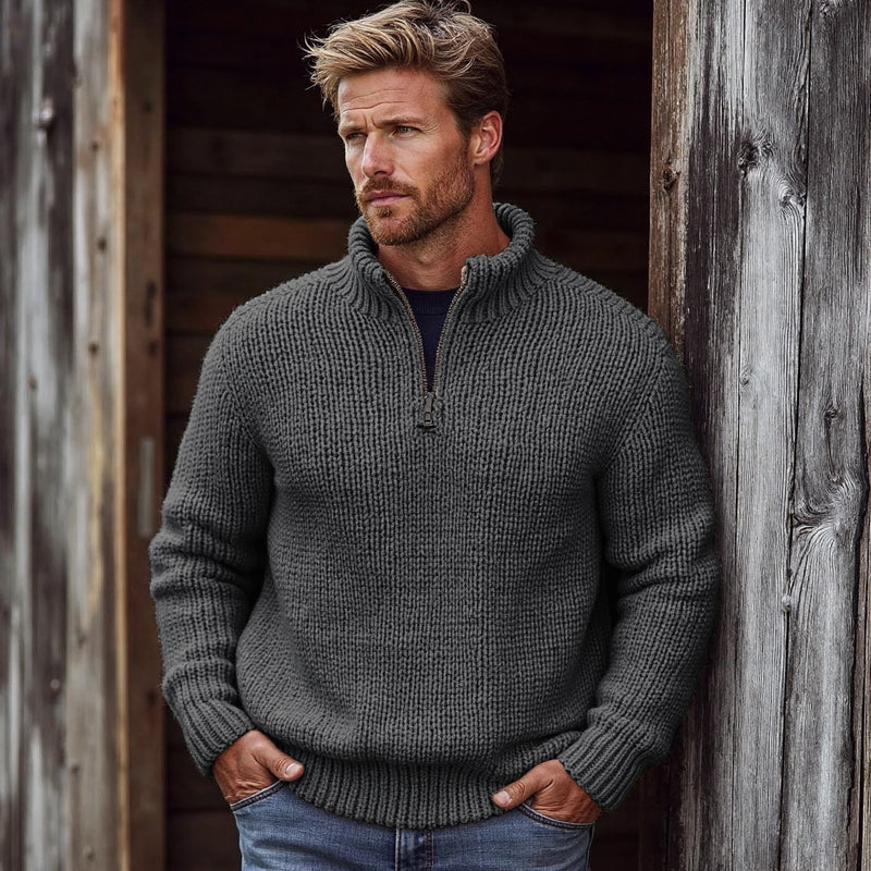 Maglione dal design curato