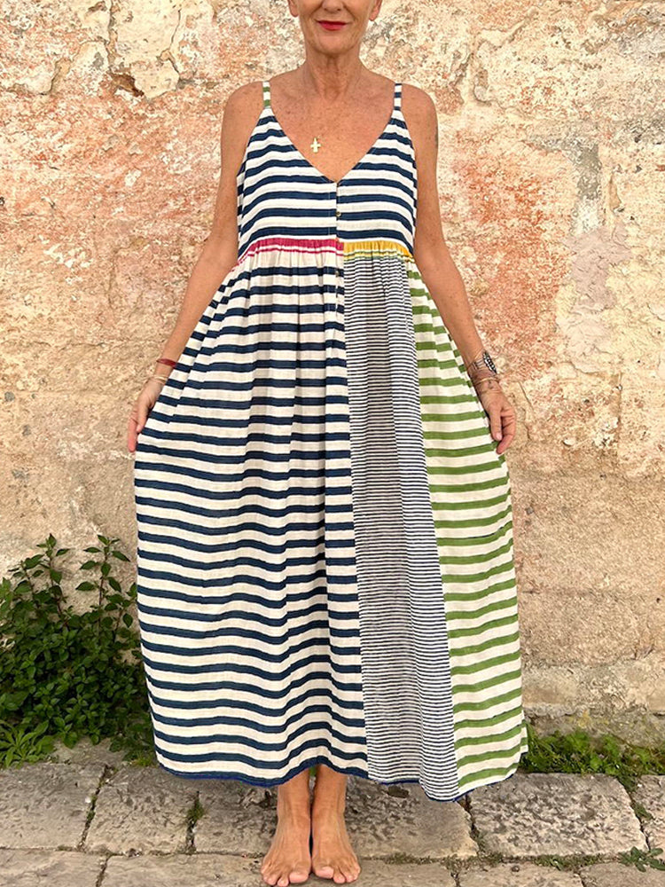 Vestito dal design curato