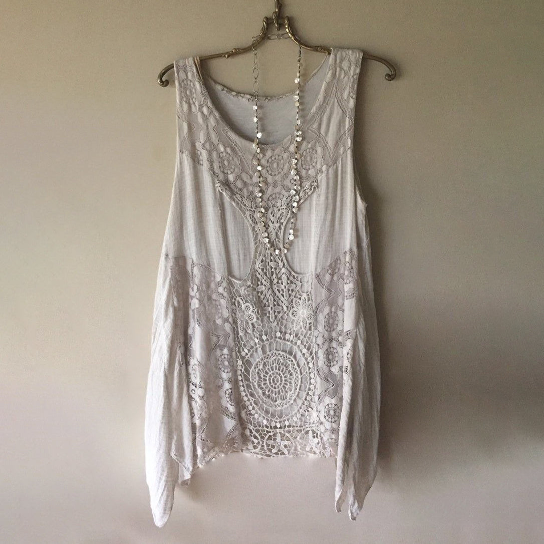 Vintage Lace Art Women's Linen Tank Top artswardrobe