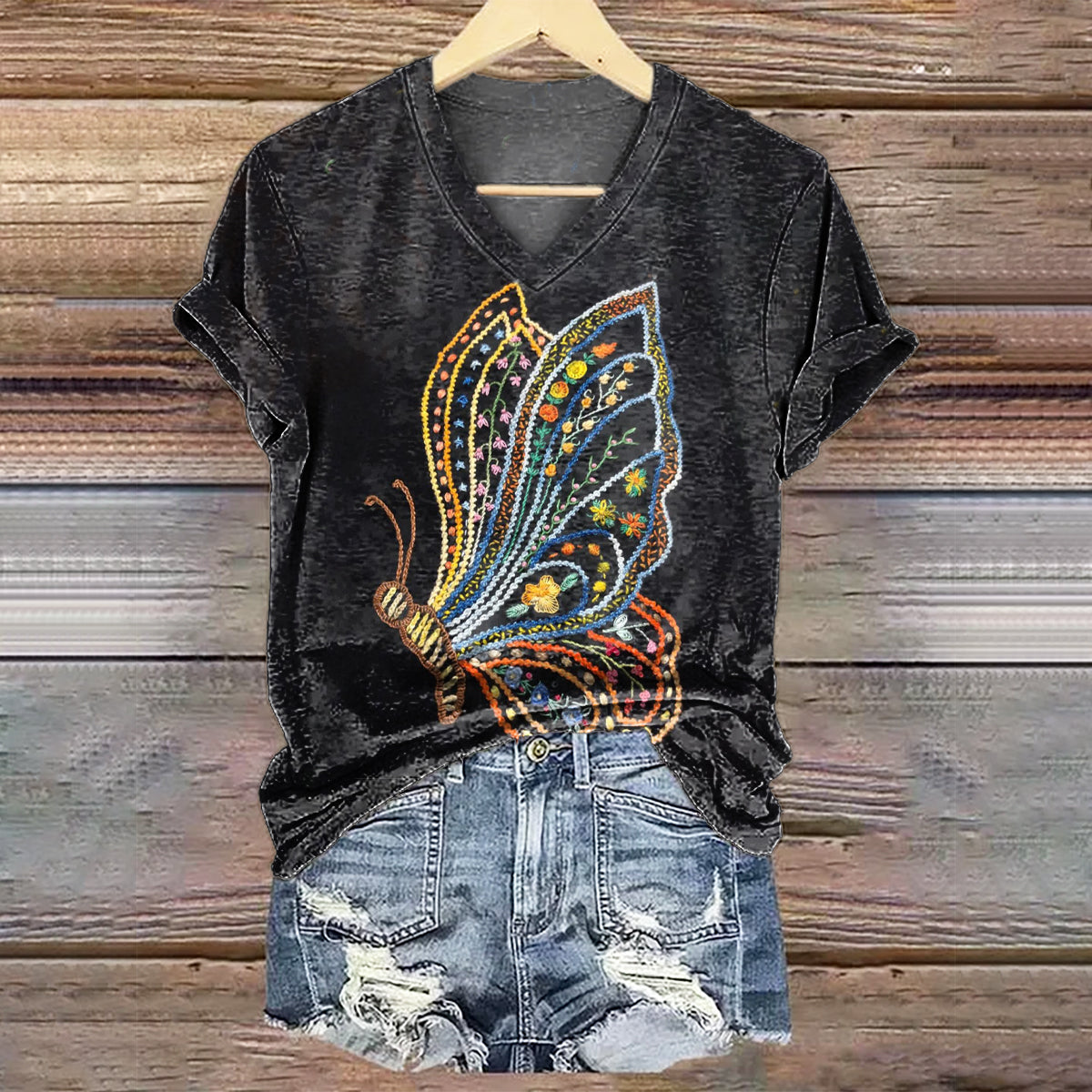 Women's Butterfly Art Print V-Neck Casual T-Shirt