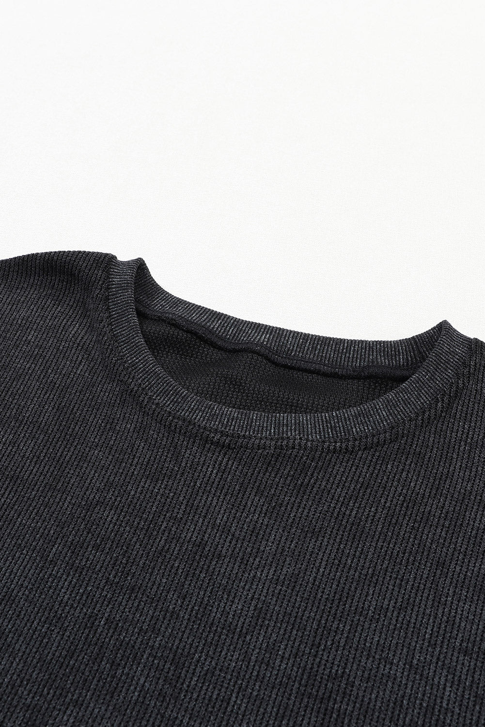 Maglione dal design curato