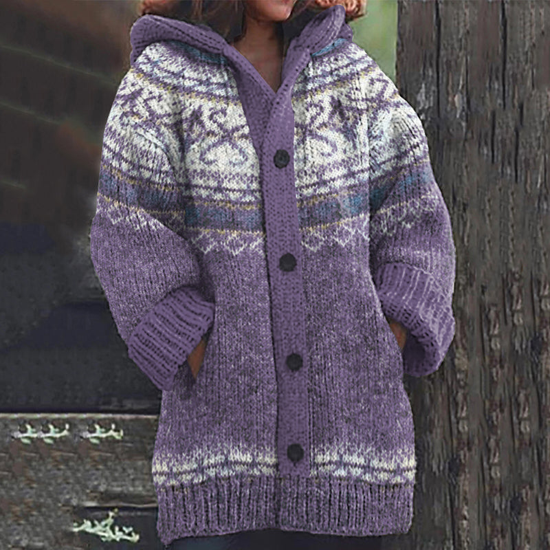 Cardigan dal design curato