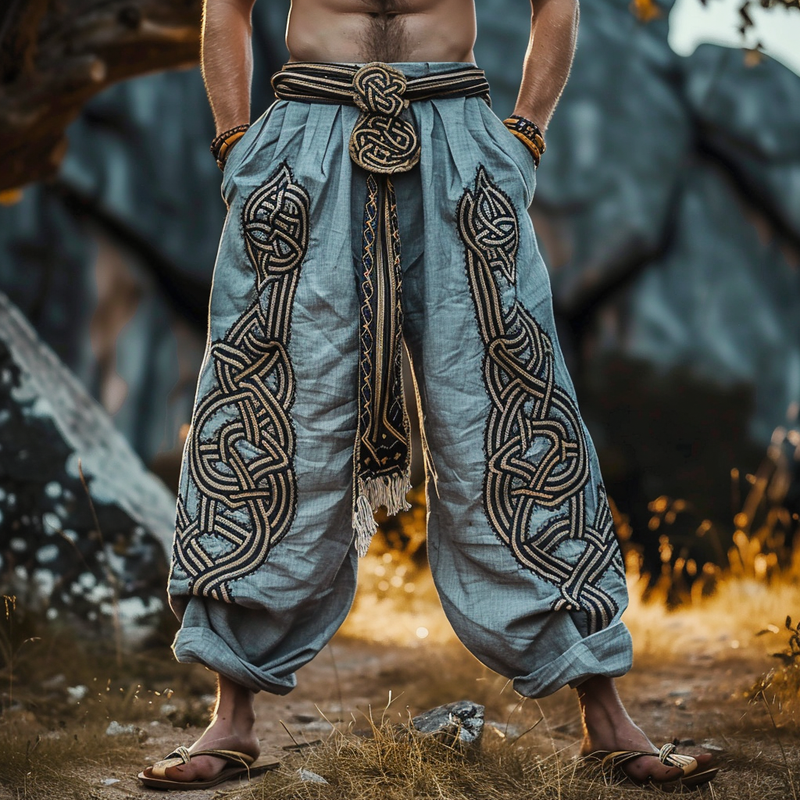 Pantaloni dal design classico