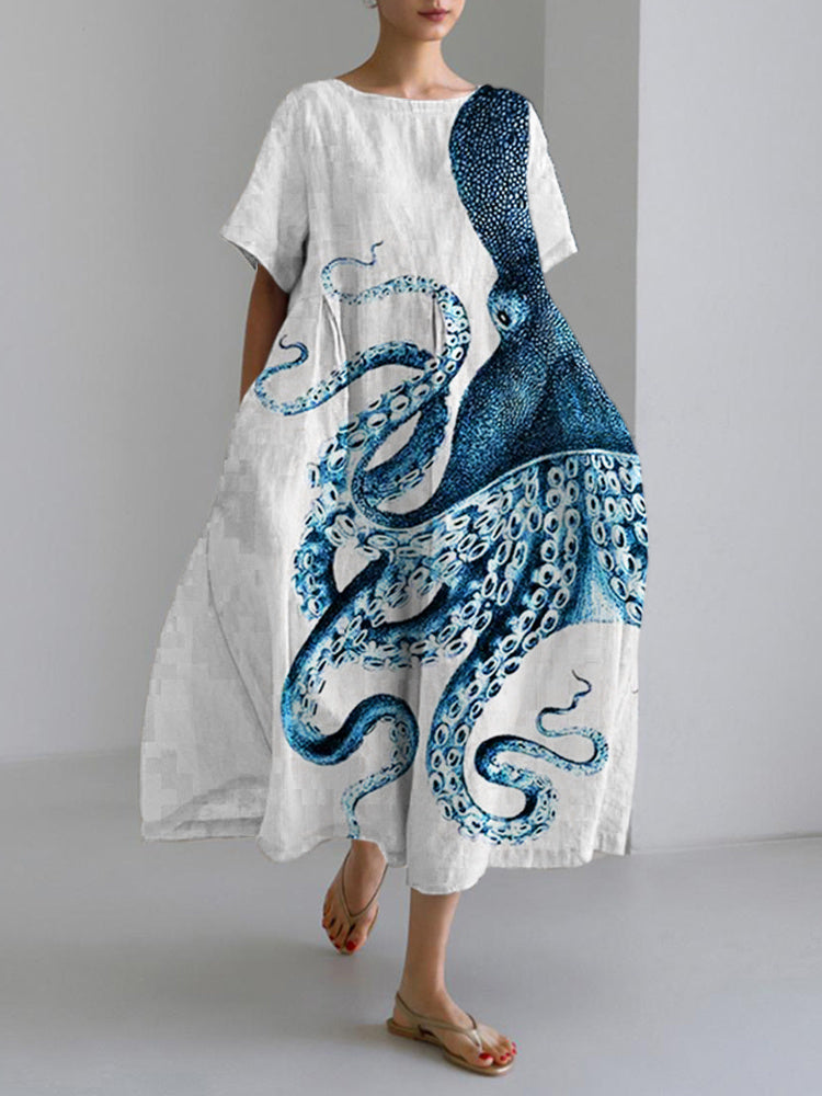 Vestito dal design curato
