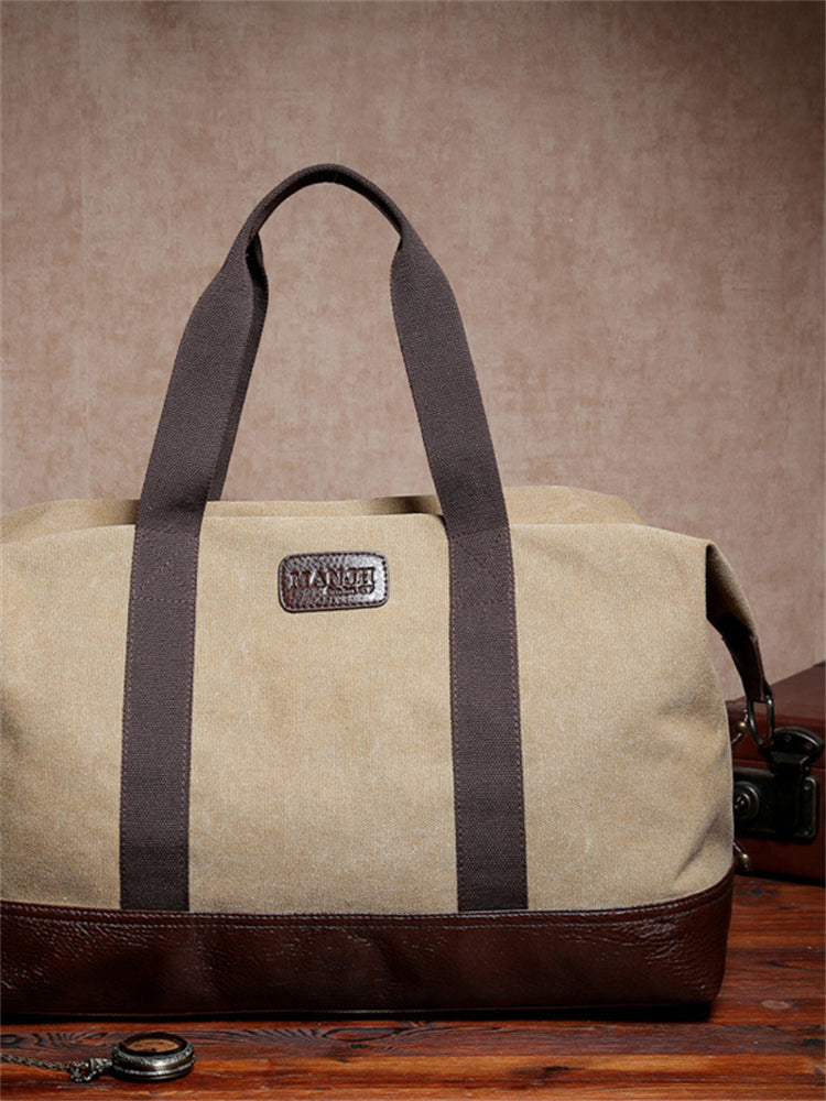 Borsa dal design curato