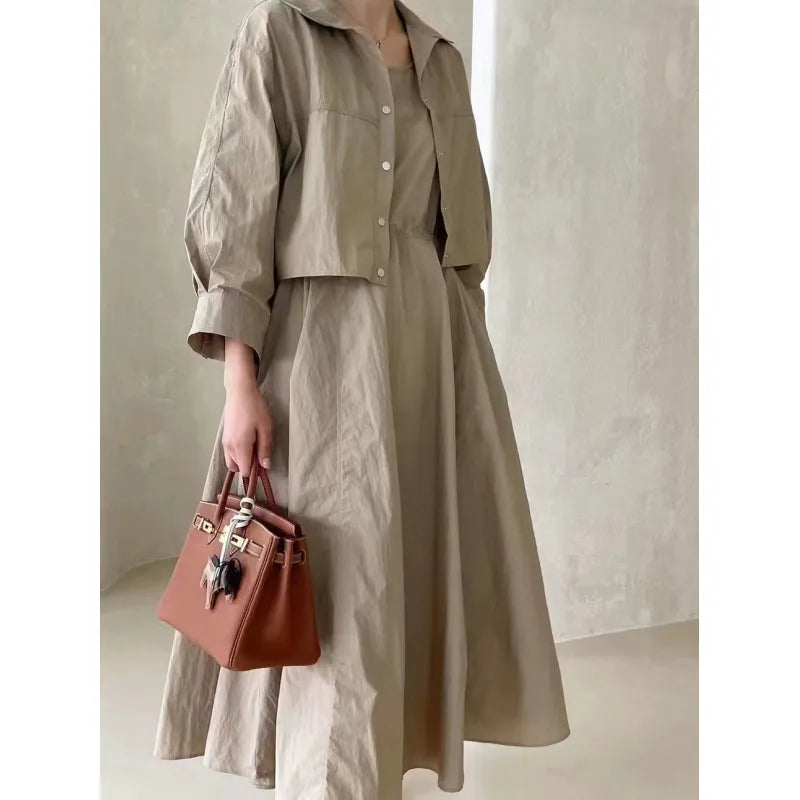 Set estivo verde a due pezzi composto da cappotto anti-UV ampio e gonna