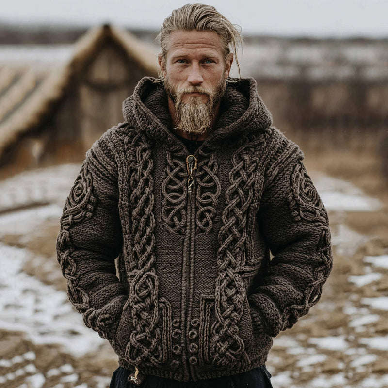 Cardigan dal design curato