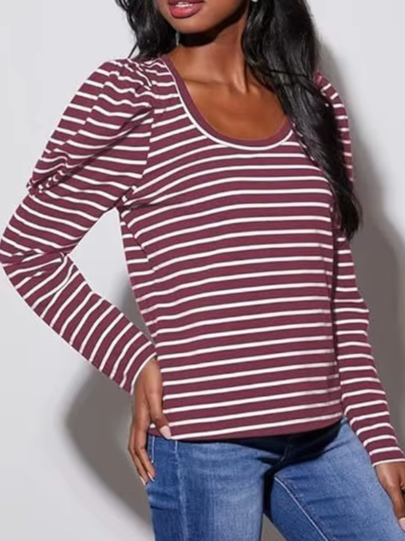 Maglione dal design curato