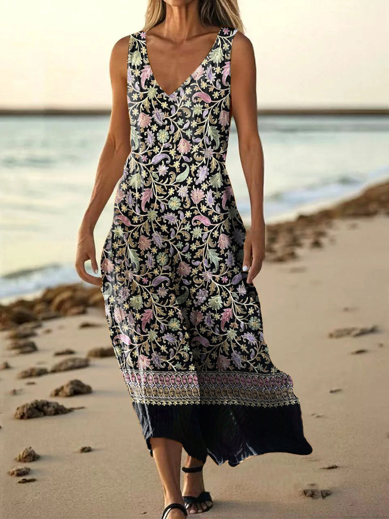 Vestito dal design curato