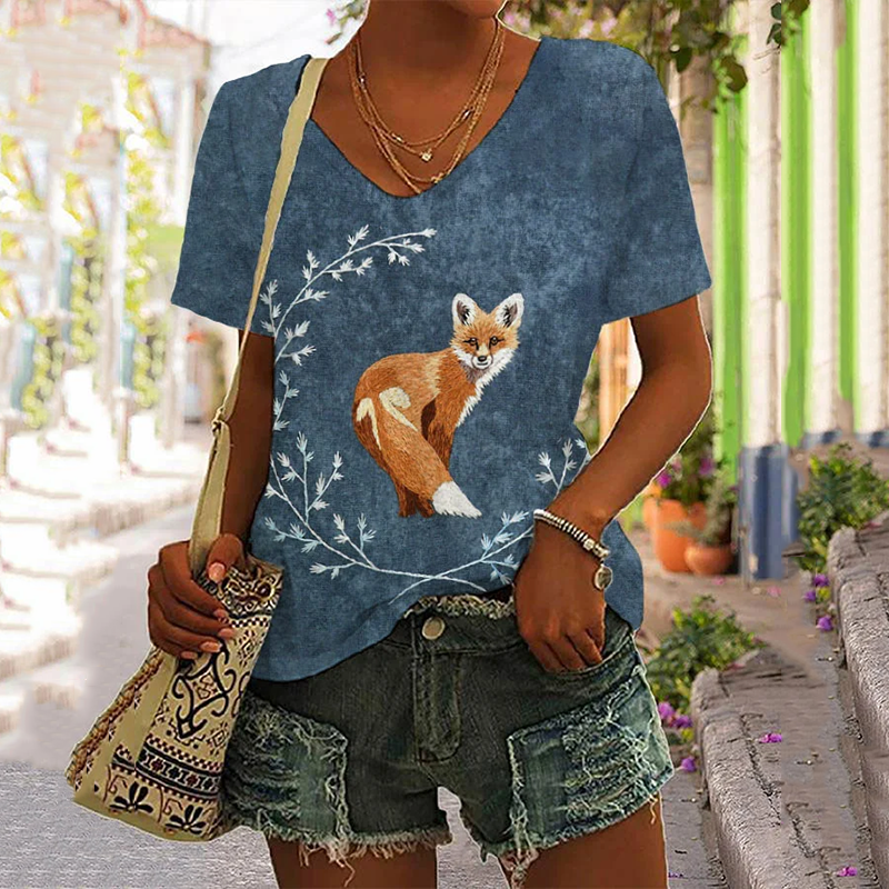 Women's Cute Fox Print Casual T-Shirt artswardrobe