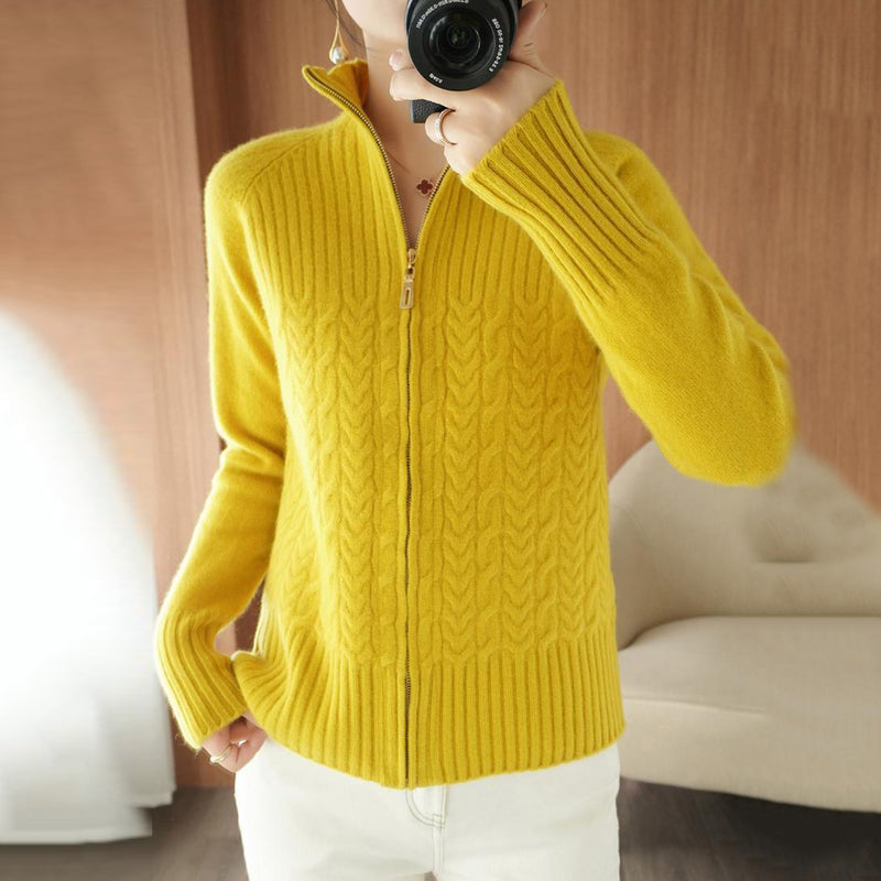 Cardigan dal design classico