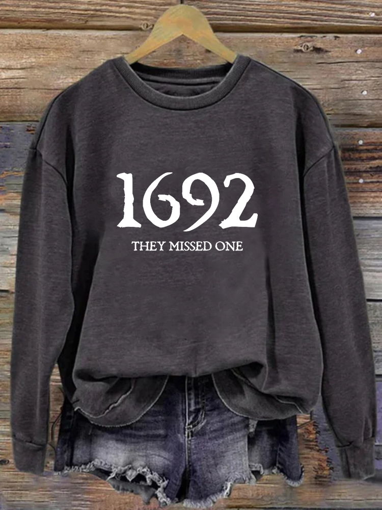 Comstylish Women's 1692 They Missed One Salem Witch Printed Round Neck Long Sleeve Sweatshirt