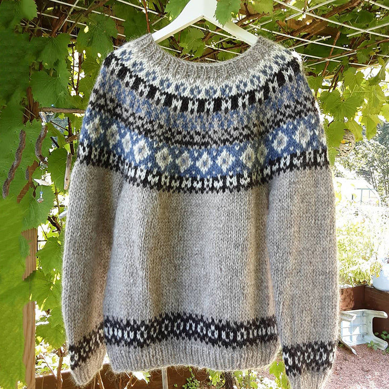 Maglione splendidamente realizzato