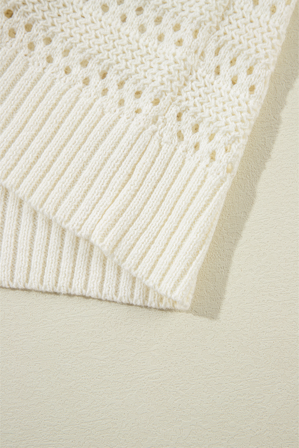 Maglione dal design curato