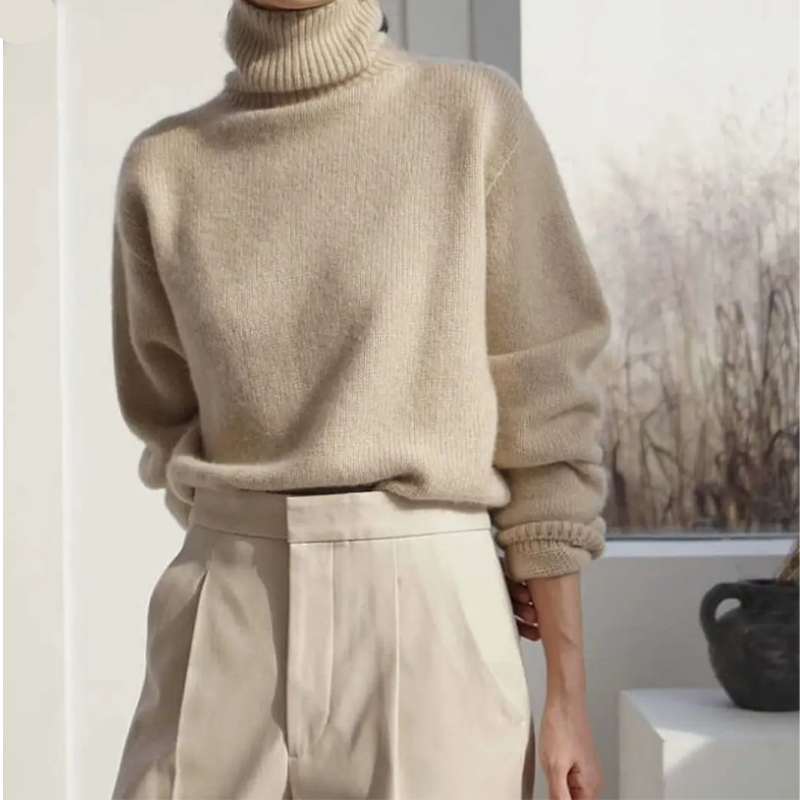 Maglione dal design curato