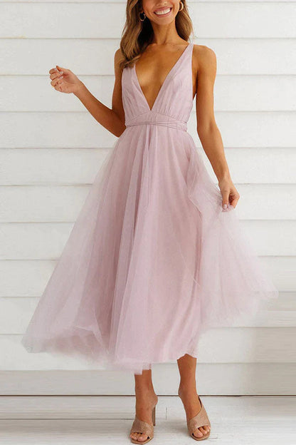 ER | Romantico abito midi in tulle con scollo a V