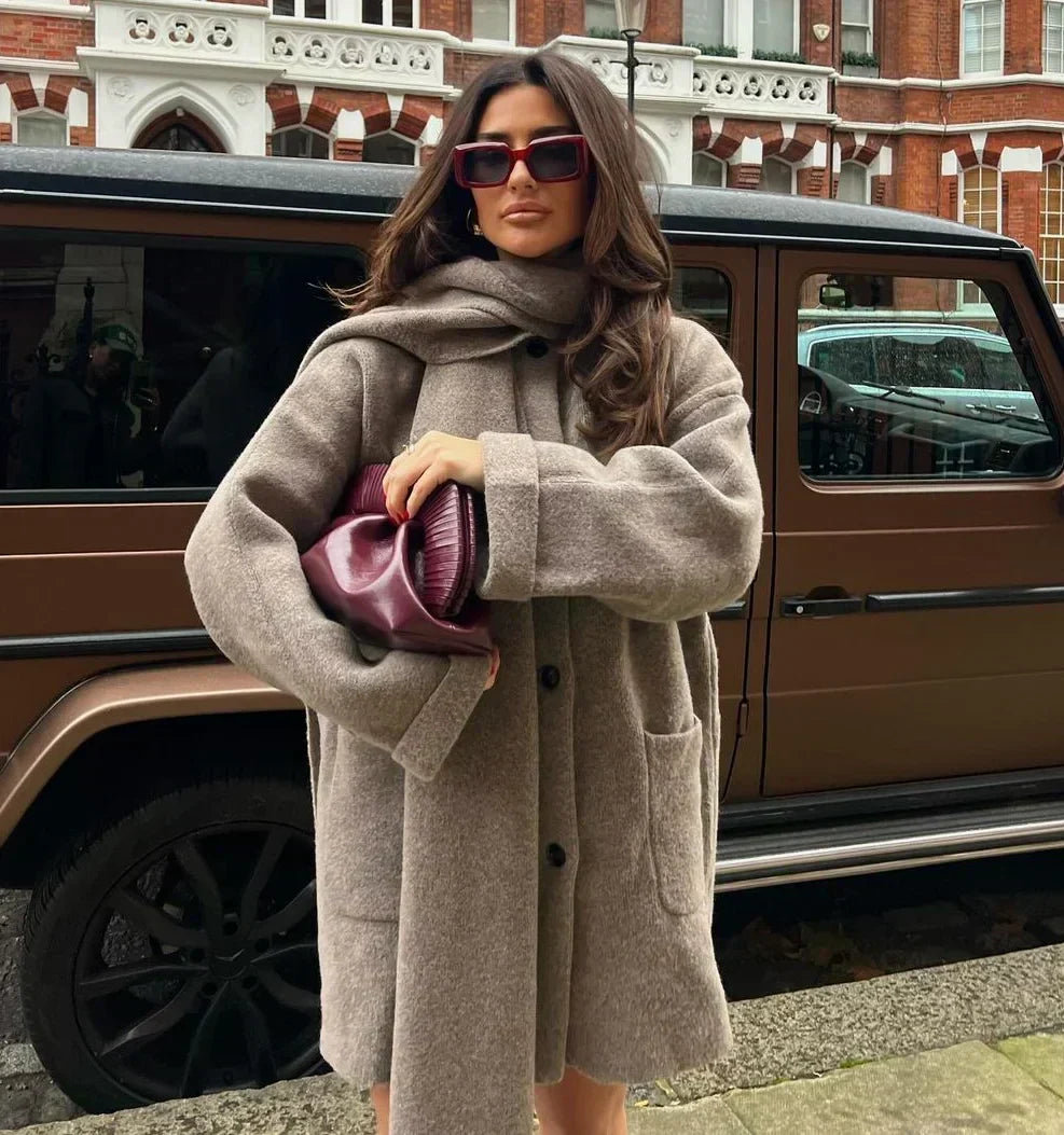 LP | giacca in maglia e sciarpa