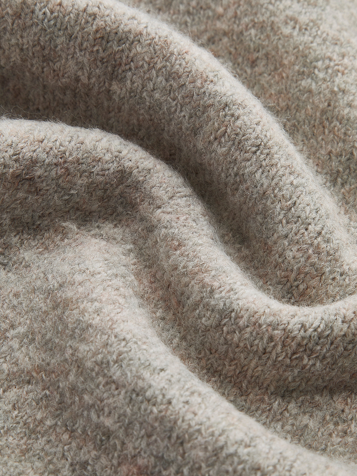 Maglione dal design classico