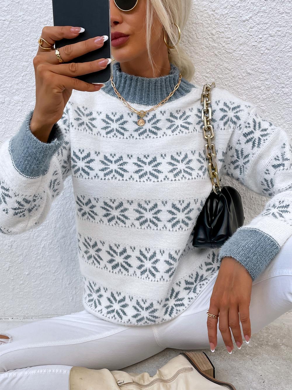 Maglione dal design curato