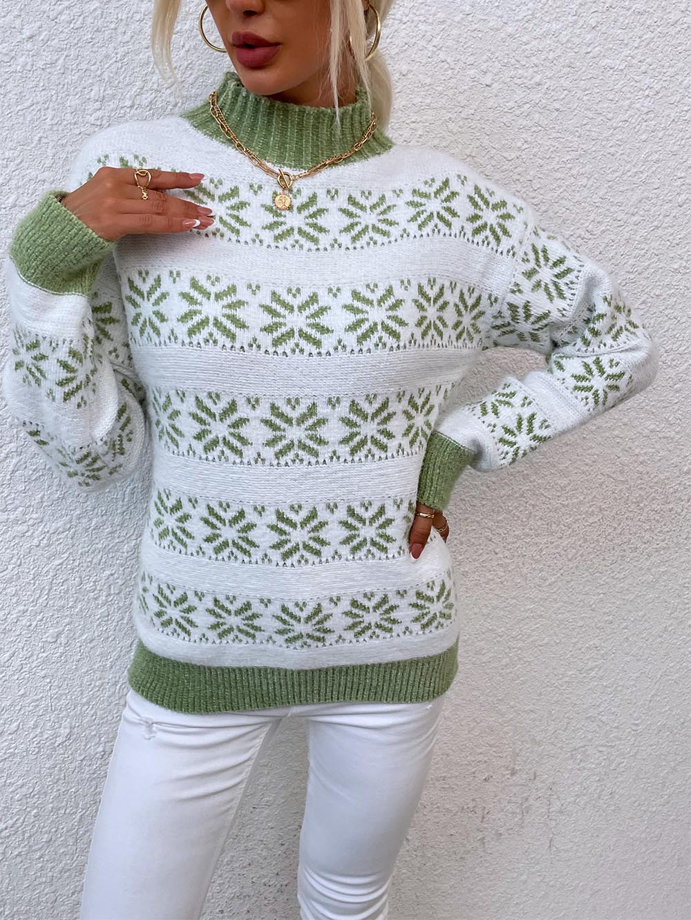 Maglione dal design curato