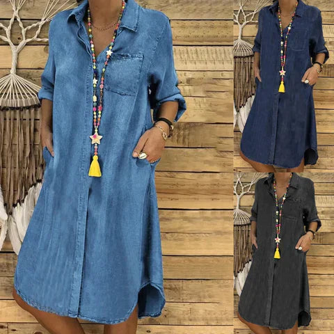 ER | Abito midi di jeans con maniche arrotolate e taschino sul petto.