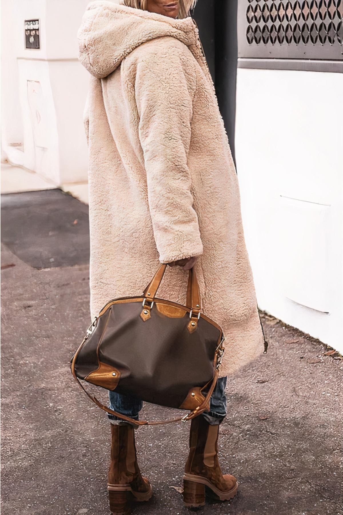 LP | Indumenti generici moderni e confortevoli