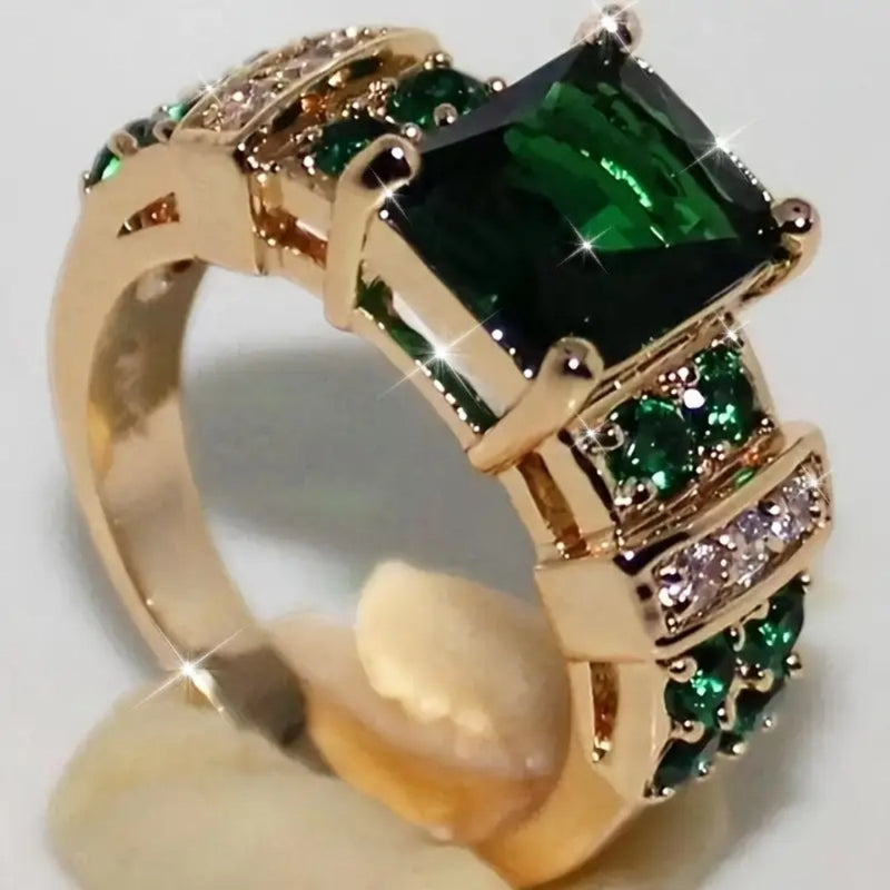 Oro Anello elegante per ogni occasione