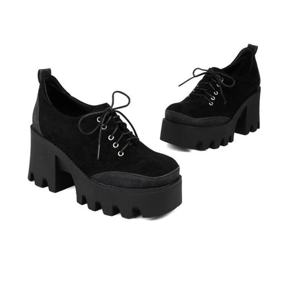 Scarpe Ortopediche Aggraziate dal Look Moderno