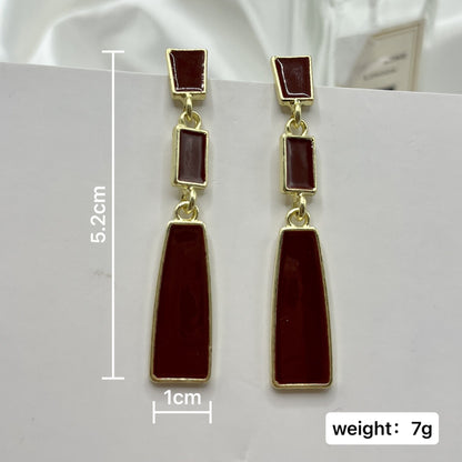 Orecchino elegante per ogni occasione