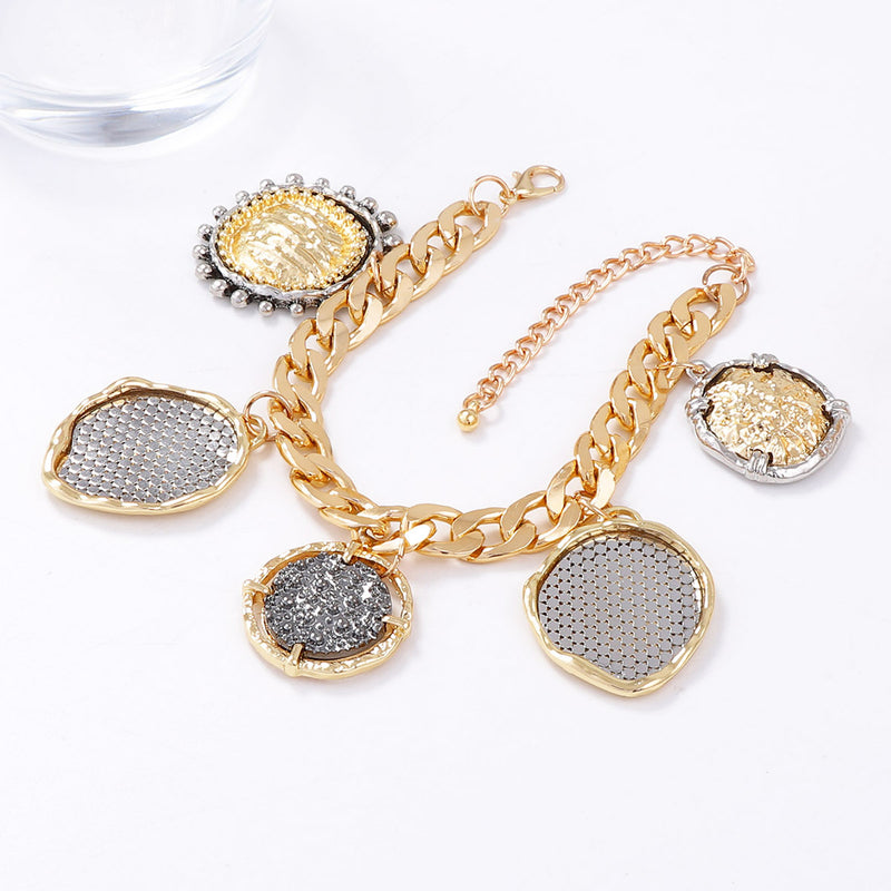 Gioiello classico dal fascino senza tempo