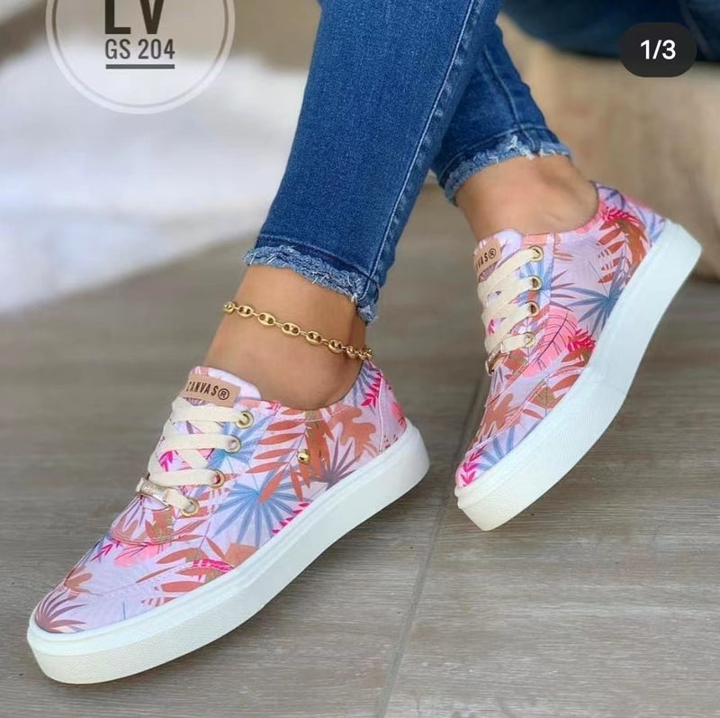 Scarpe Ortopediche Aggraziate dal Look Moderno