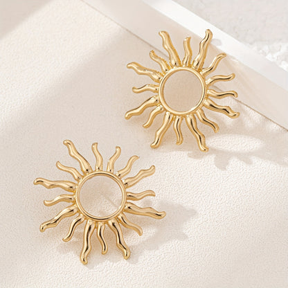 Orecchino artigianale delicato