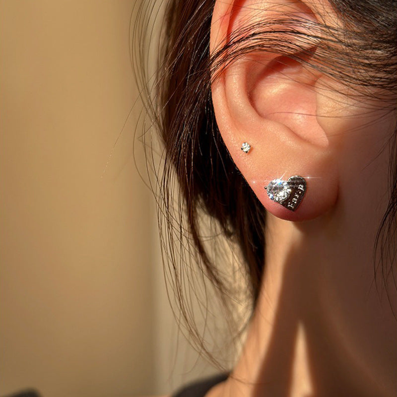 Orecchino romantico per momenti speciali