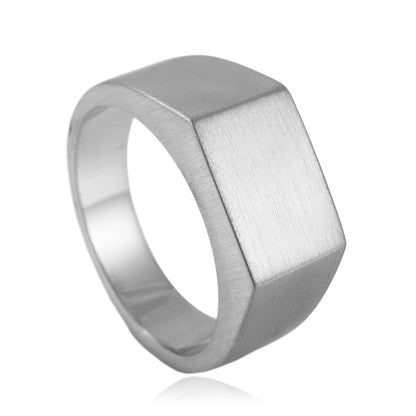 Anello classico dal fascino senza tempo