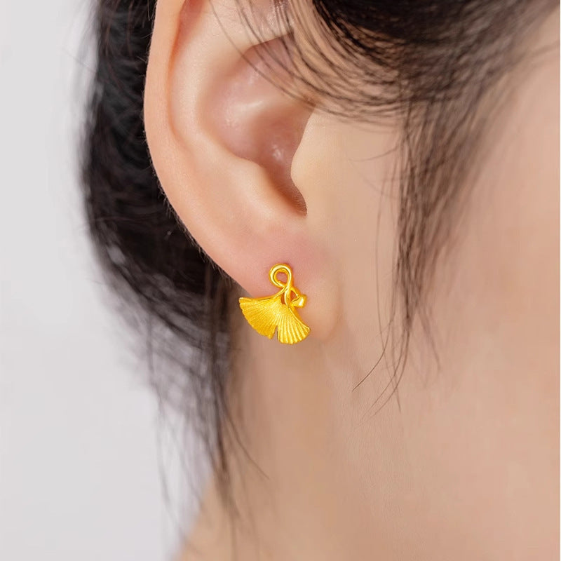 Orecchino stupendo per uso quotidiano