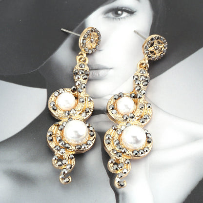 Perla Orecchino vintage fatto a mano