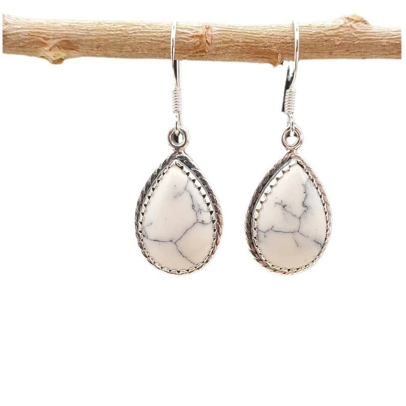 Orecchino affascinante per ogni occasione