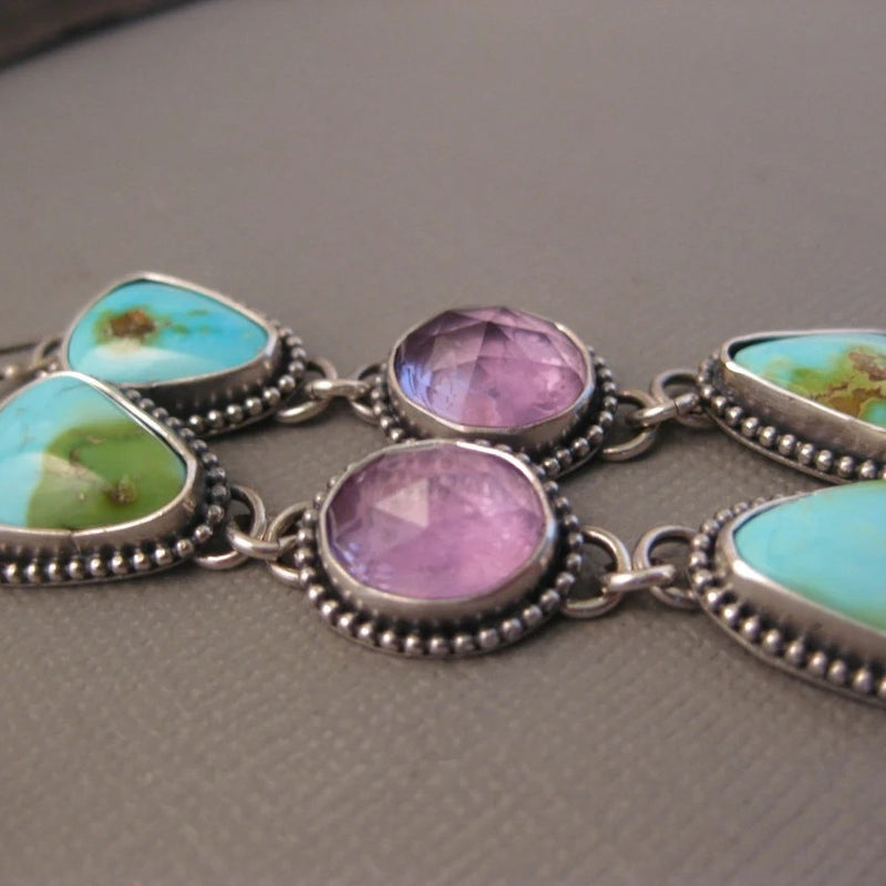 Orecchino vintage fatto a mano