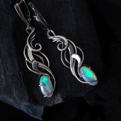 Orecchino affascinante per ogni occasione