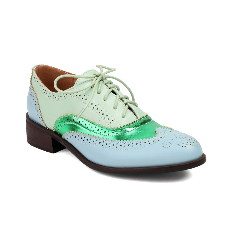 Scarpe Ortopediche Aggraziate dal Look Moderno