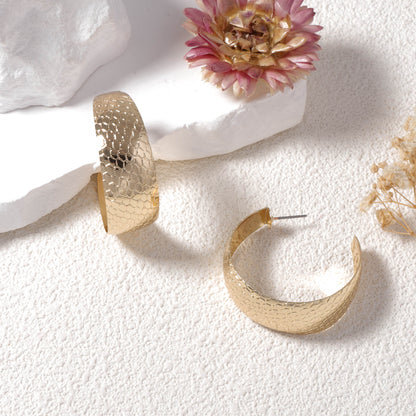 Orecchino classico dal fascino senza tempo