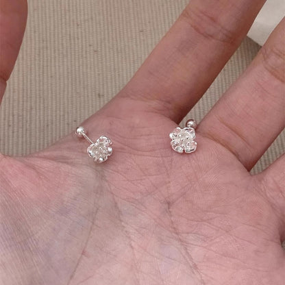 Orecchino artigianale delicato