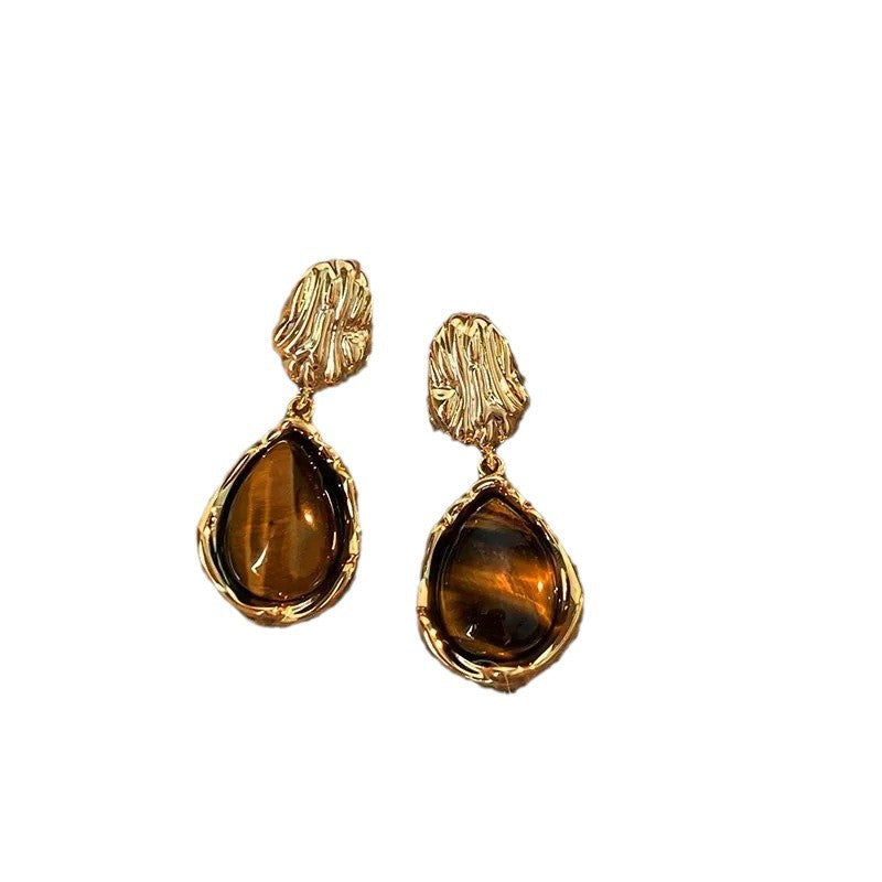 Orecchino elegante per ogni occasione