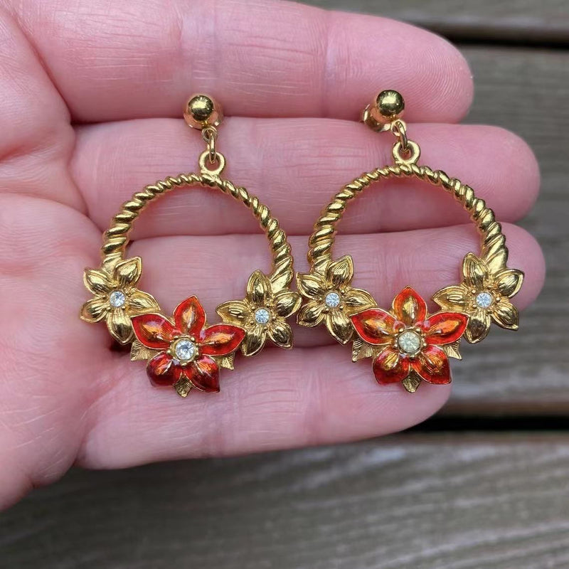 Oro Orecchino vintage fatto a mano