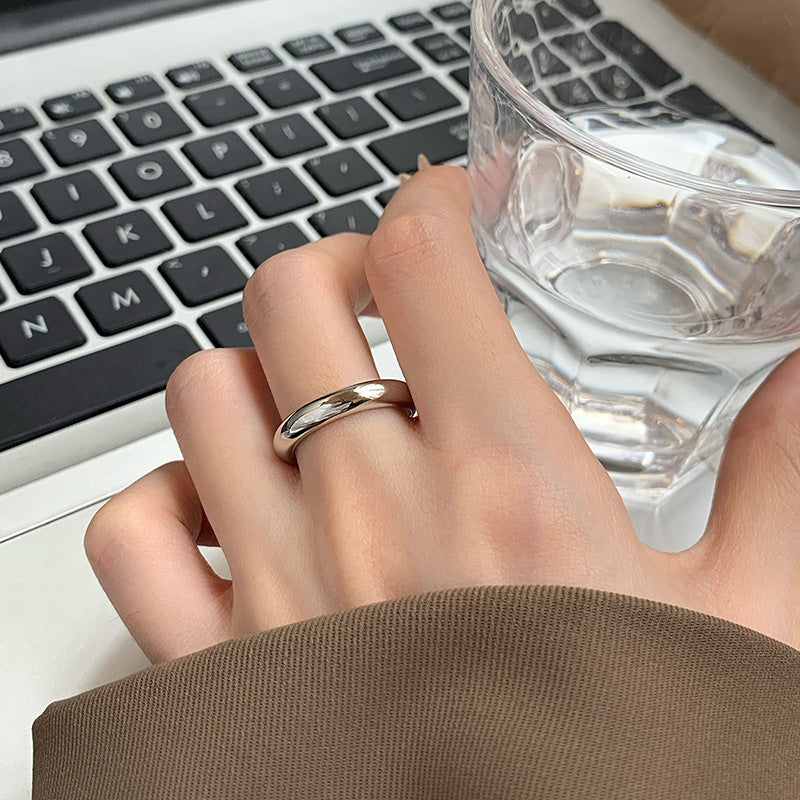 Oro Anello classico dal fascino senza tempo