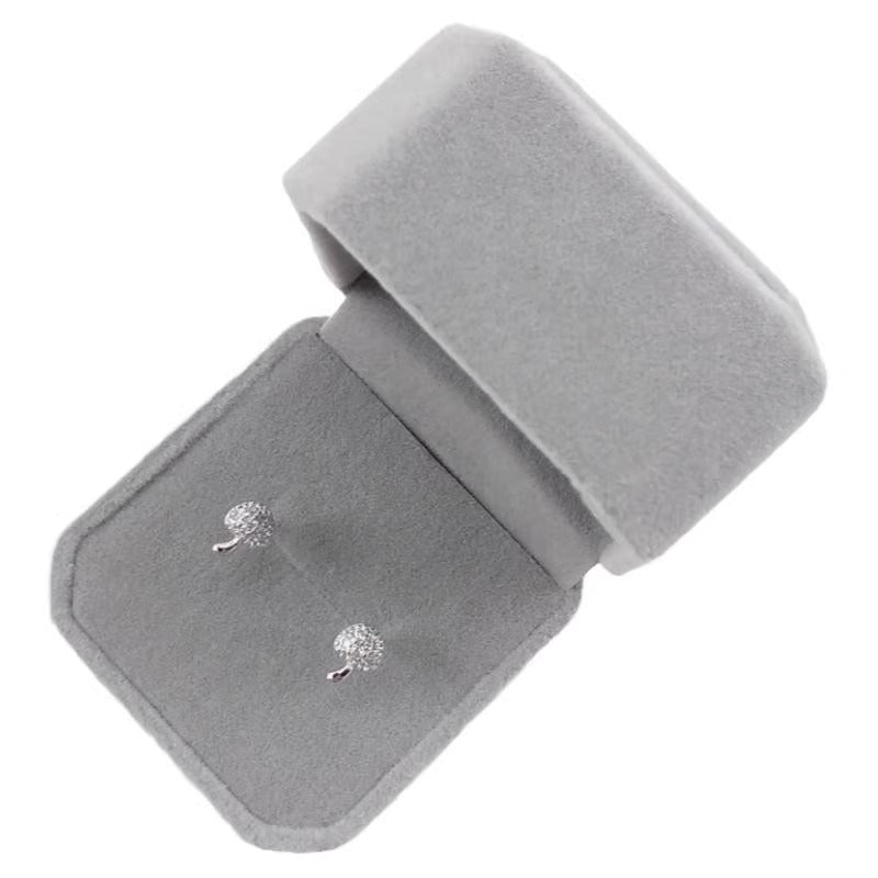 Orecchino affascinante per ogni occasione