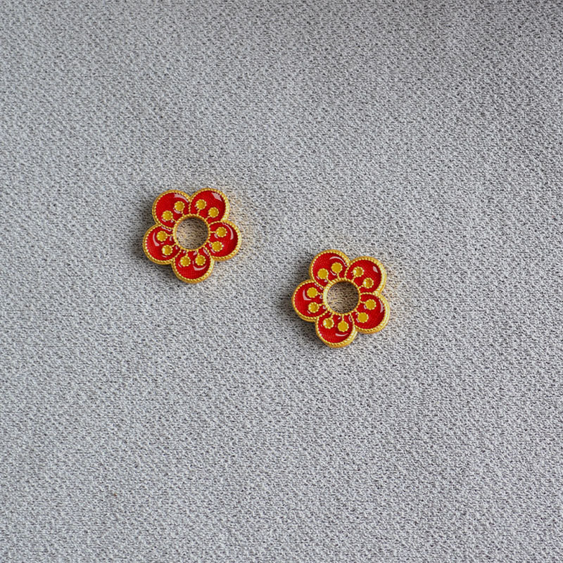 Oro Orecchino artigianale delicato