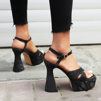 Sandali Ortopediche Ispirate al Vintage