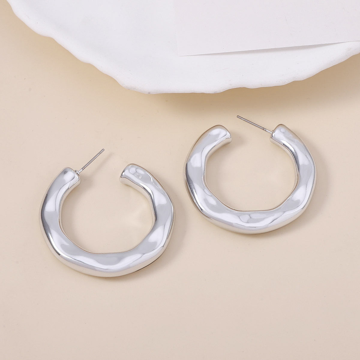 Orecchino stupendo per uso quotidiano